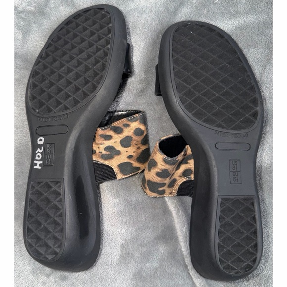 🤎 NWOT Aerosoles Leopard Wedge Sandals - Picture 4 of 4
